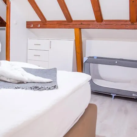 Blanc Pensión Pucisca