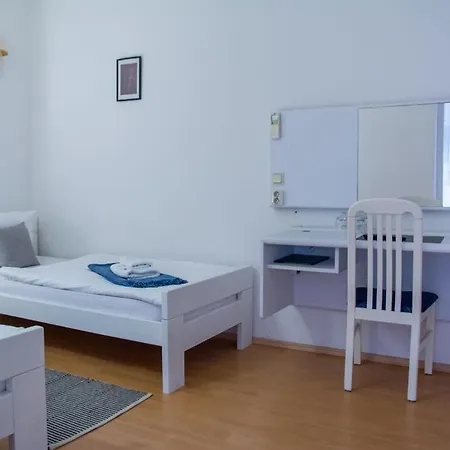 Pensión Blanc Pucisca