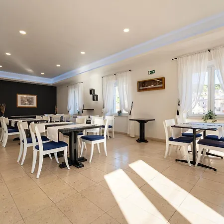 Blanc Bed and Breakfast *