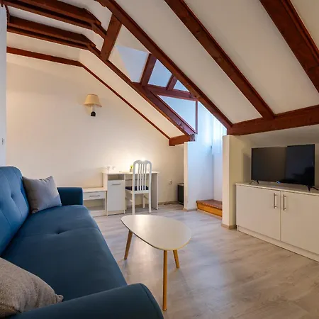 Blanc Bed and Breakfast Pucisca