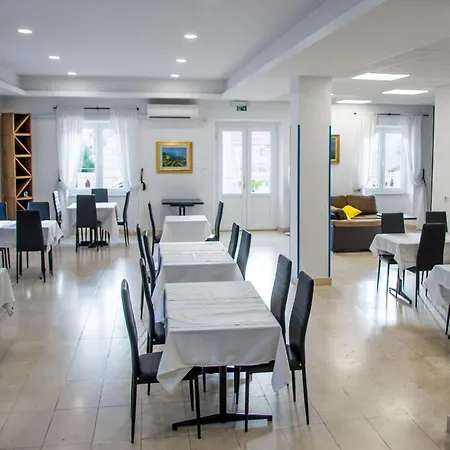 Blanc Gæstehus Pucisca