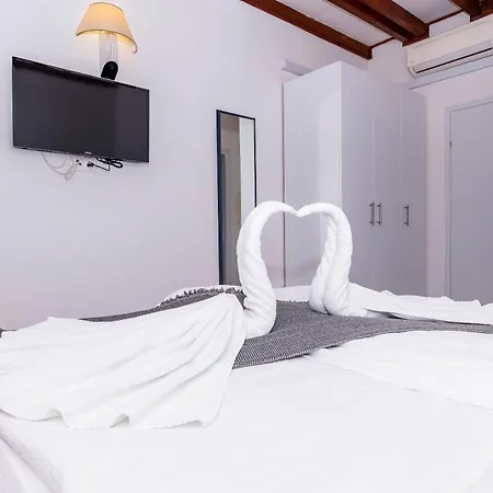 Blanc Πανσιόν 3*